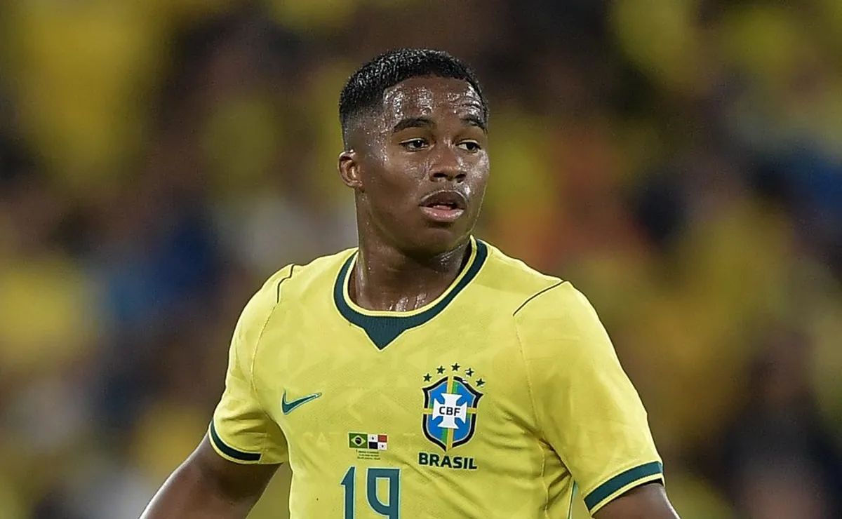 Endrick exalta Neymar e revela admiração pelo craque da Seleção Brasileira: “Grande jogador”