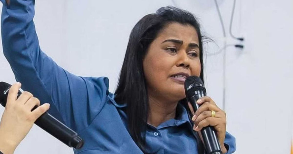 Quem era Ana Clézia, cantora gospel que morreu aos 38 anos