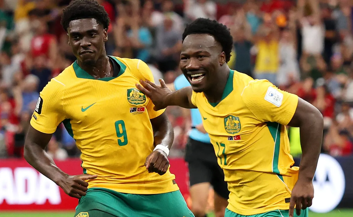 Austrália vence a Turquia na estreia das equipes na Copa do Mundo com eficiência nos contra-ataques