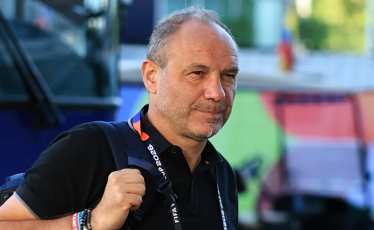 Sébastien Migné, técnico do Haiti, projeta problemas contra o Brasil e dá aviso a Ancelotti