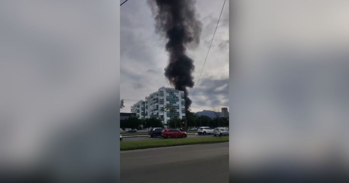 Helicópteros teriam se chocado no ar em acidente na zona Sudoeste do Rio