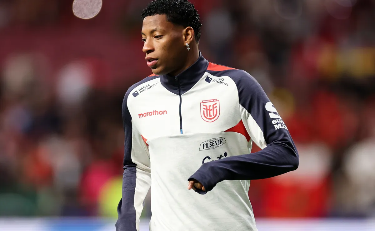 Gonzalo Plata, do Flamengo, será titular na estreia do Equador na Copa do Mundo 2026