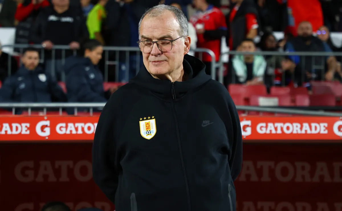 Bielsa nega excesso de carga em Arrascaeta durante recuperação de lesão