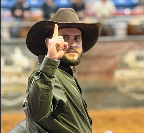 Jaru: Jaruense conquista título mundial de Ranch Sorting nos Estados Unidos