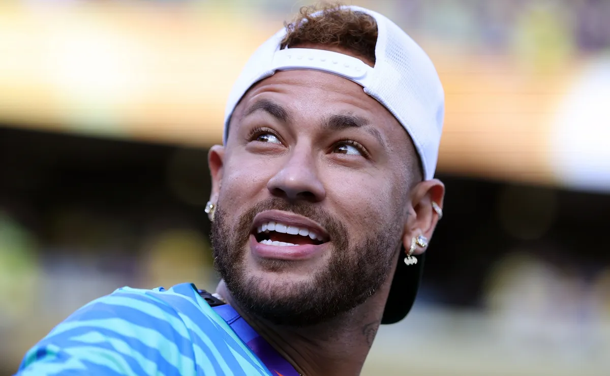 Neymar deve estrear na Copa do Mundo em Brasil x Escócia, segundo Fred Bruno