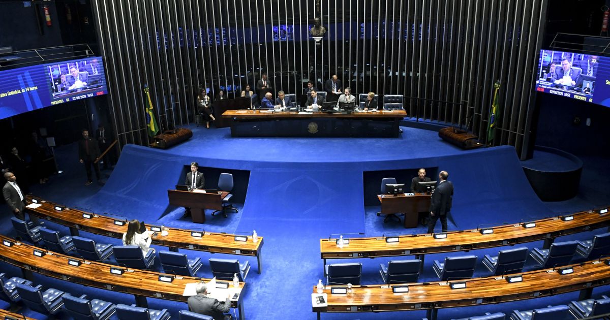 Atlas/Focus: disputa pelo Senado no CE tem cenários disputados