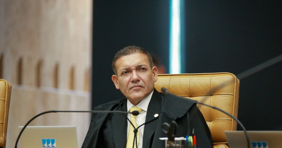 Nunes Marques será relator de processo de Flávio contra Lula no STF