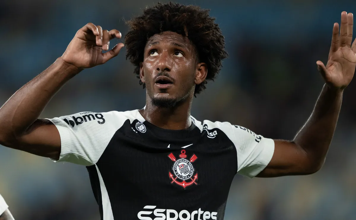Talles Magno enaltece a torcida do Corinthians ao relembrar passagem pelo clube: “É surreal”