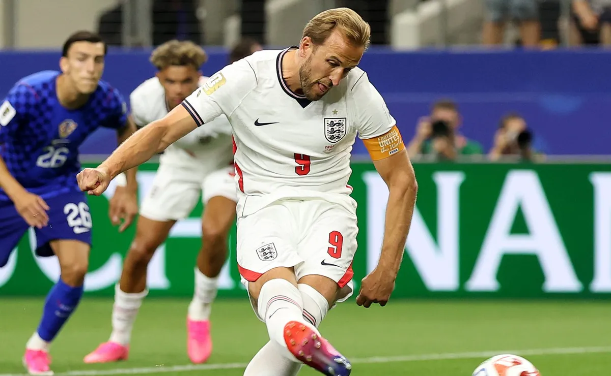 Casagrande elogia Harry Kane após grande atuação em Inglaterra x Croácia pela Copa do Mundo