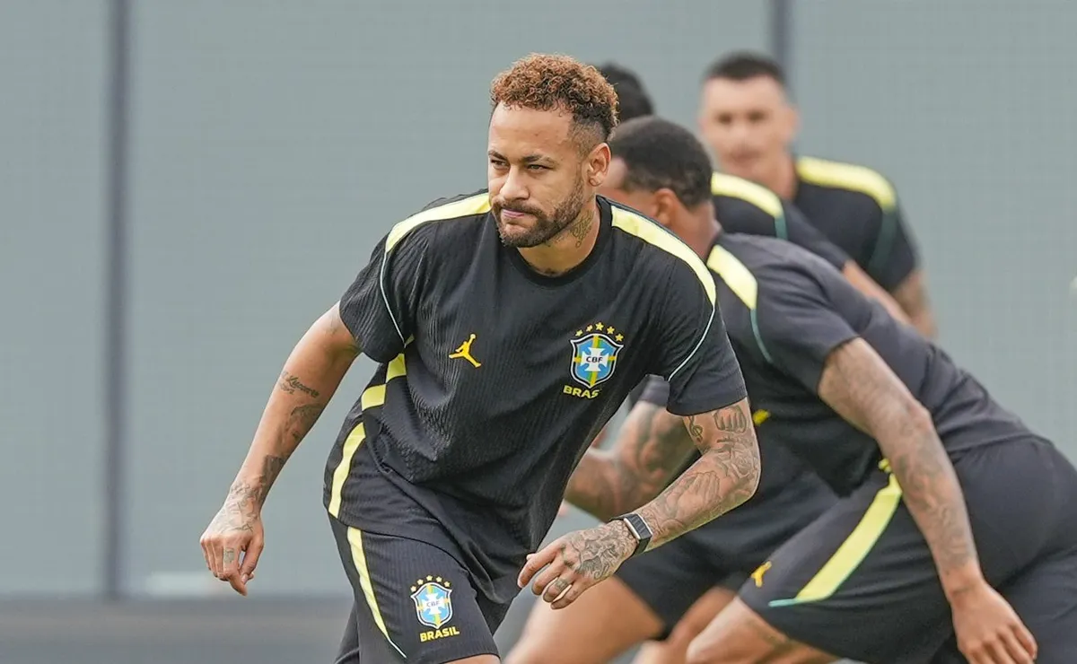 Neymar se reapresenta com a Seleção e aumenta expectativa para enfrentar a Escócia na Copa do Mundo