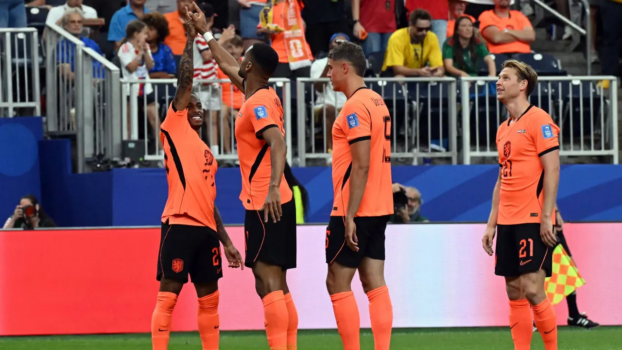 Holanda supera 100 gols em Copas do Mundo e entra para grupo exclusivo de seleções