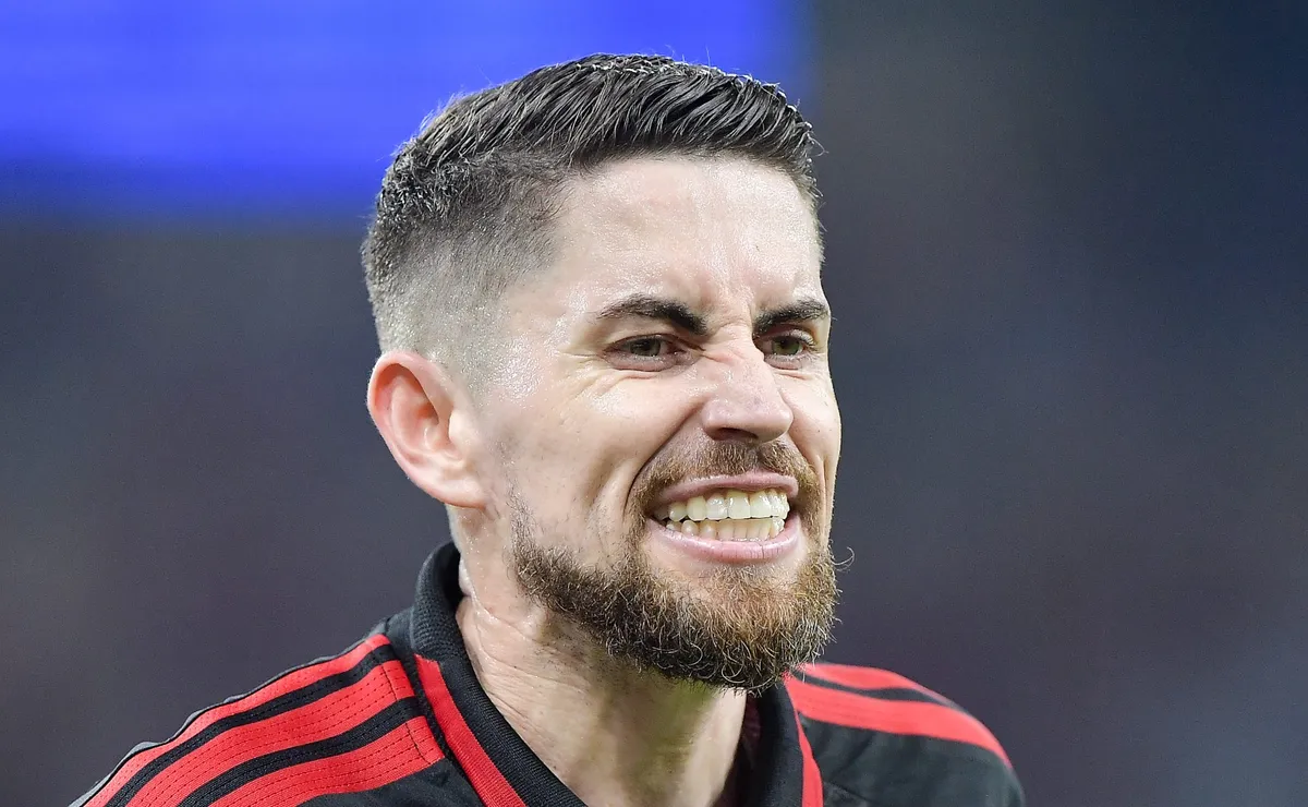 Rayan recebe análise de Jorginho após estreia pelo Brasil na Copa do Mundo