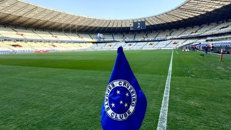 Cruzeiro marca amistoso internacional no Mineirão durante a Copa do Mundo