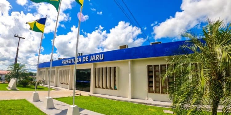Prefeitura de Jaru publica mais quatro editais convocando aprovados em processos seletivos