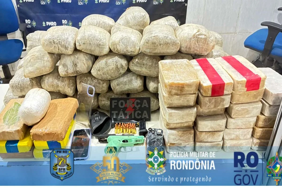 Casal é flagrado com 82 quilos de drogas em RO