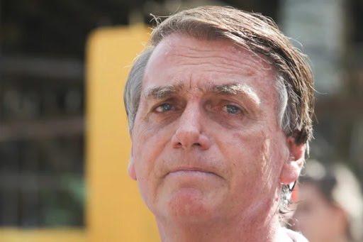 Defesa de Bolsonaro pede a Moraes prorrogação da prisão domiciliar