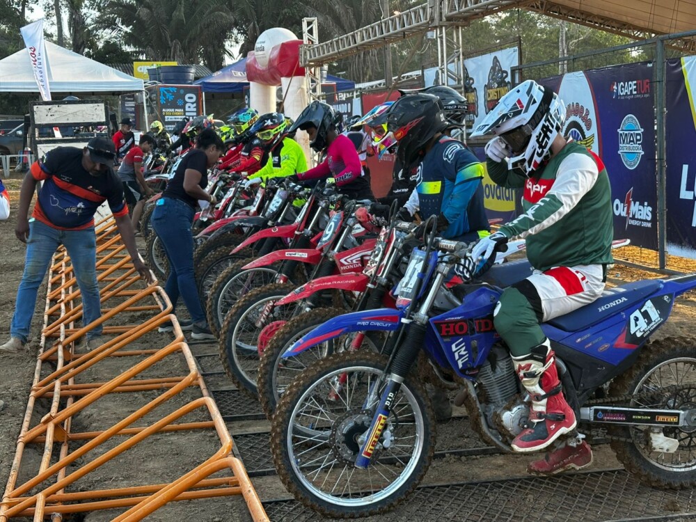 Jaru: Mais de 200 pilotos participaram da 4ª etapa do Campeonato Rondoniense de Motocross