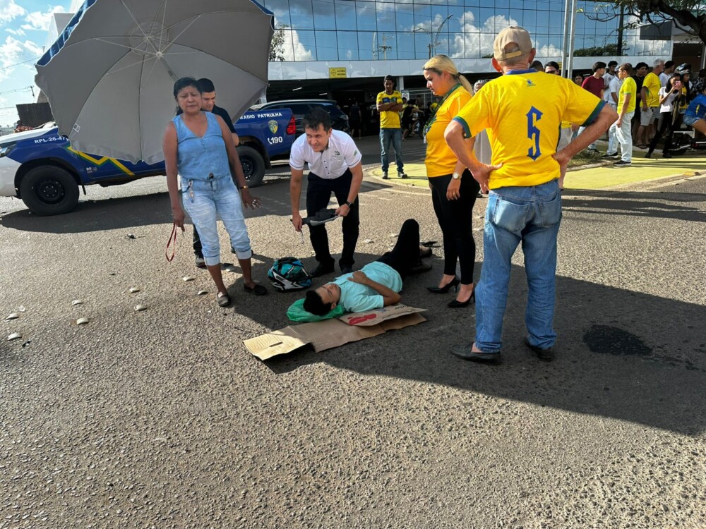 Jaru: motociclista fica ferido em colisão na Avenida Dom Pedro I
