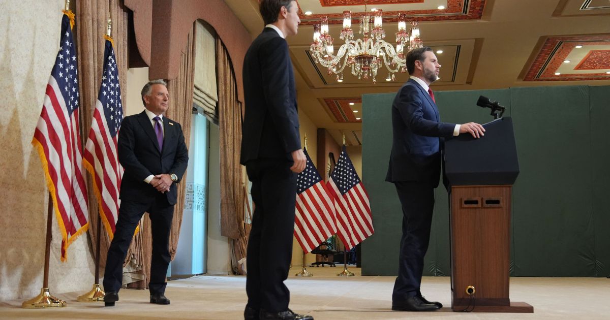 EUA x Irã: Enviado de Trump vai ao Catar em meio a incerteza sobre reunião