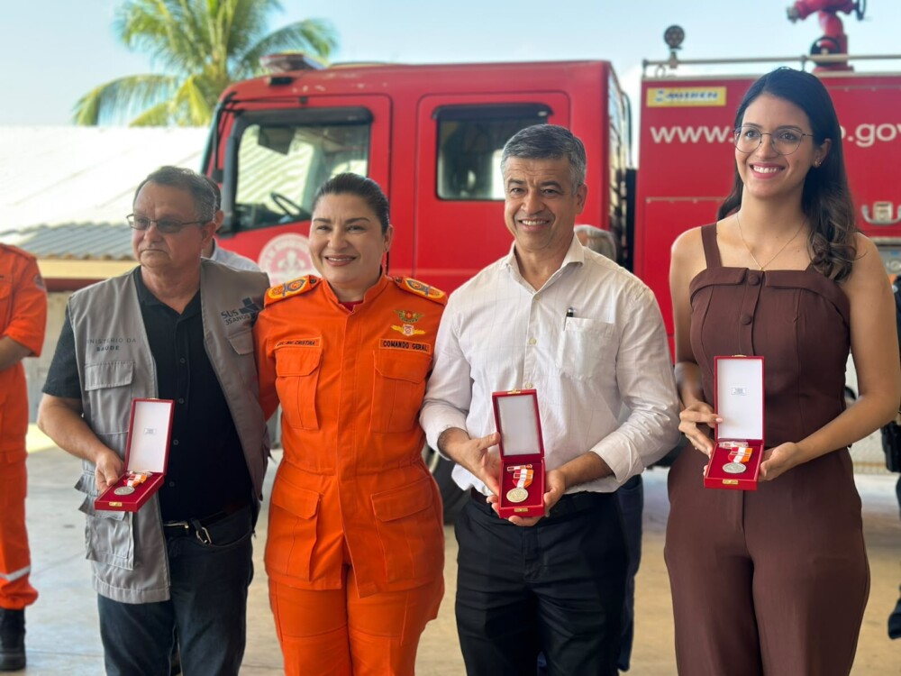 Jaru: Corpo de Bombeiros inaugura torre de salvamento em altura e homenageia personalidades durante solenidade