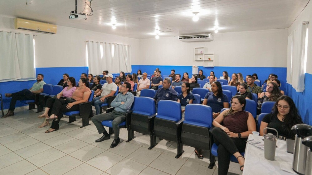 Servidores da Prefeitura de Jaru participam de capacitação sobre procedimentos orçamentários