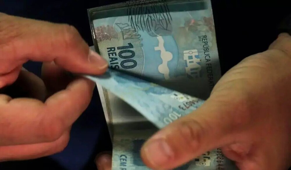 Morador de Governador Jorge Teixeira perde R$ 16,5 mil após cair em golpe durante compra de veículo