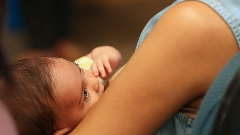 Maternidade: 47,5% das mulheres já trancaram ou abandonaram curso superior