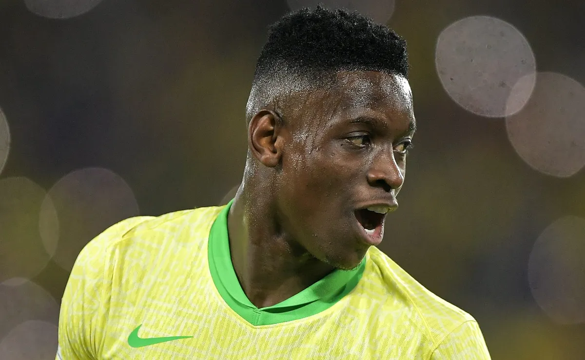 Luiz Henrique desperta interesse do Flamengo ao acumular números de elite no Zenit