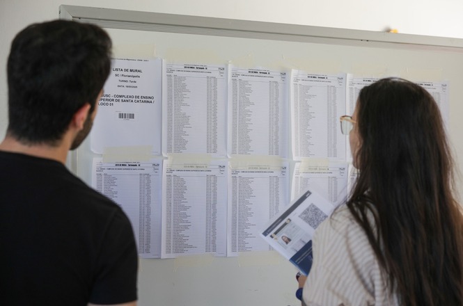 TJSC divulga gabarito e aprova 19 mil em concurso com cargos de alto nível