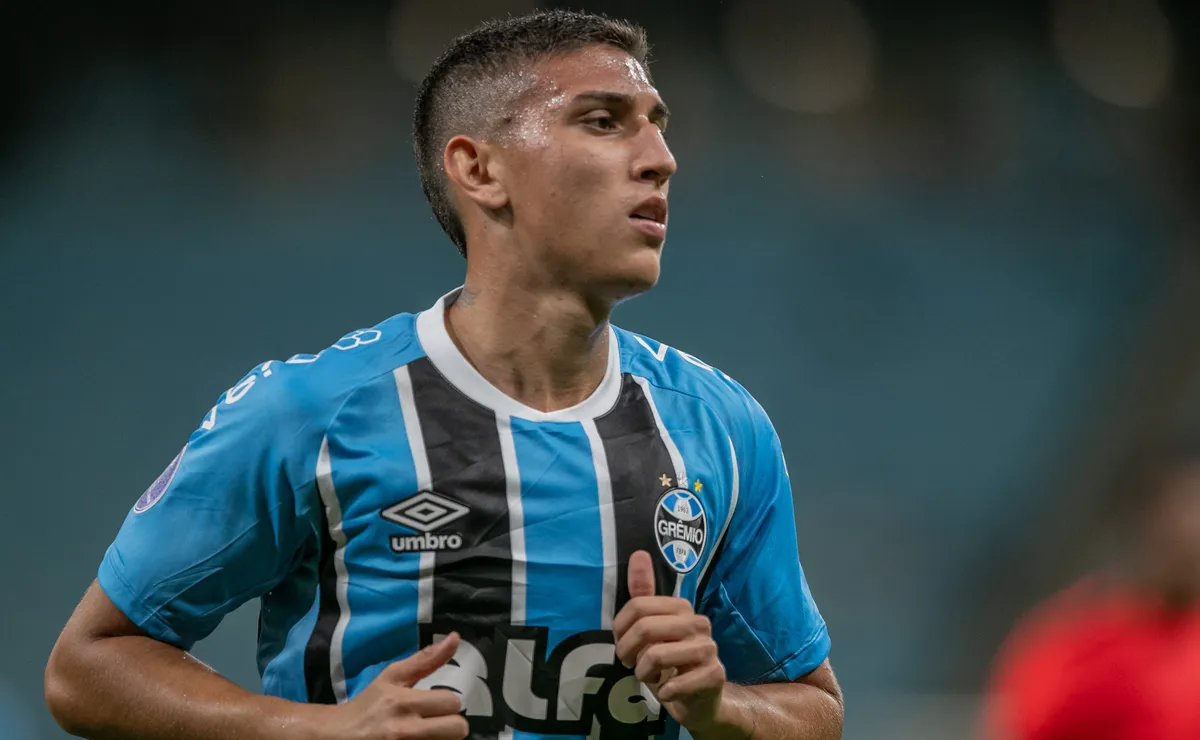 Grêmio define plano para vender Monsalve e espera recuperar valor investido