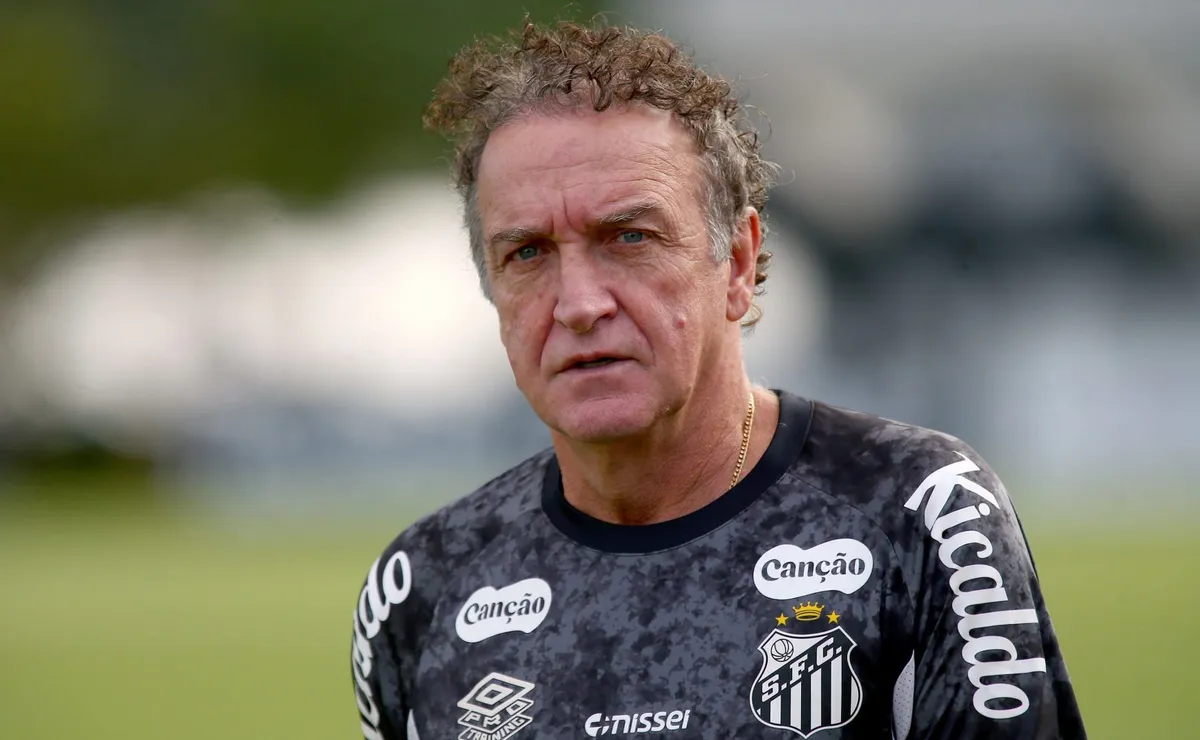 Cuca faz trocas no intervalo, Santos deslancha e confirma classificação na Sul-Americana