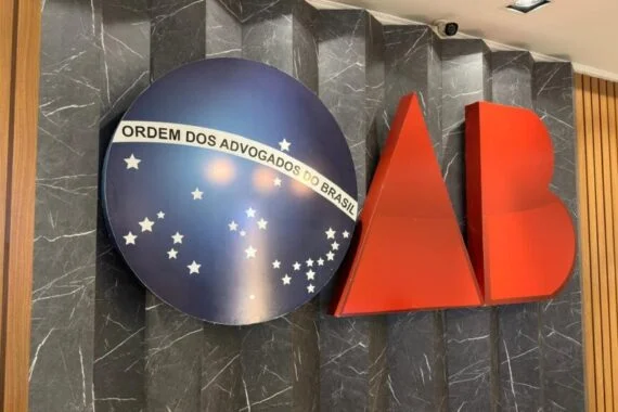OAB investiga advogado por importunação sexual em RO