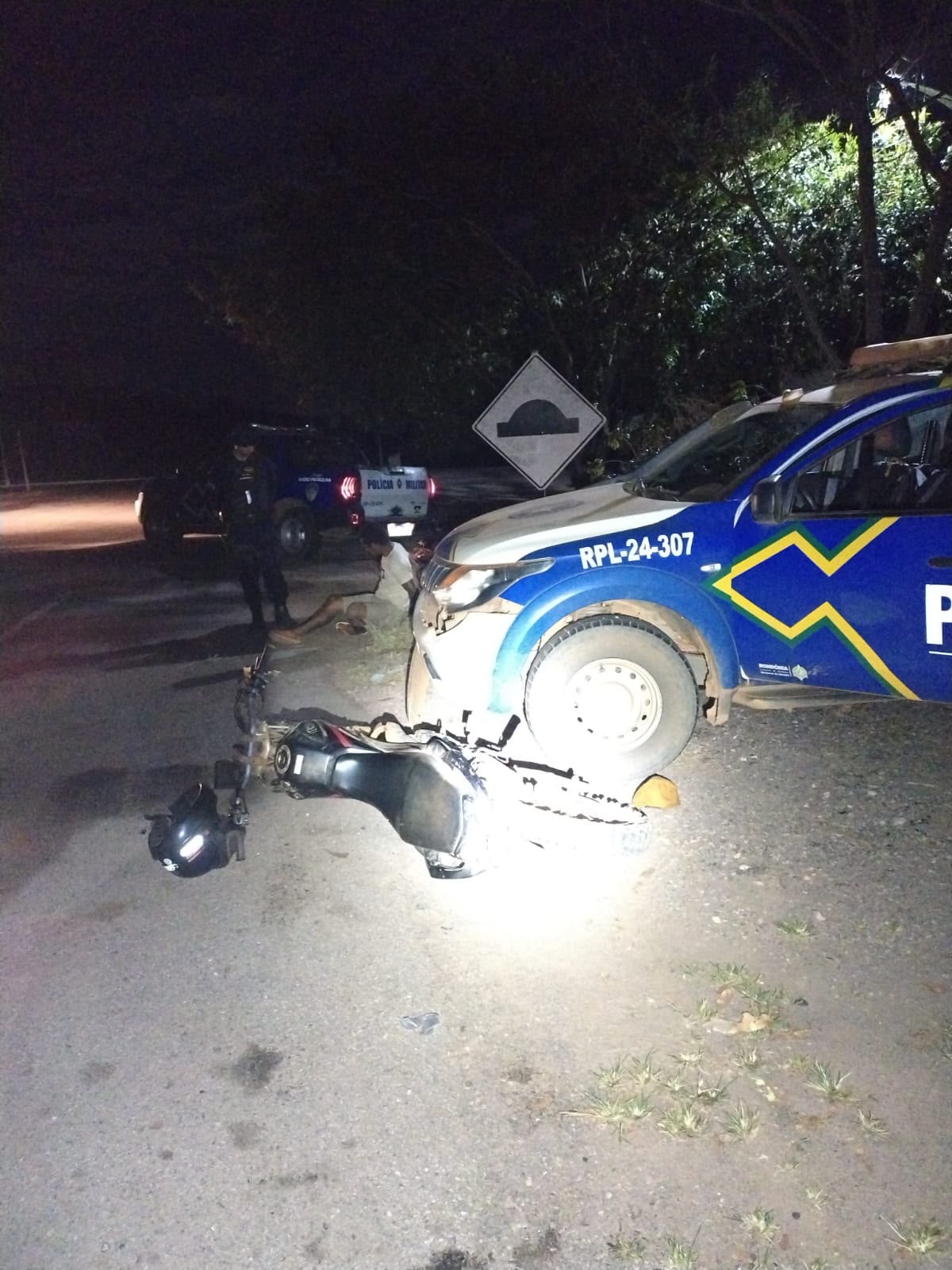 OPERAÇÃO BRASIL CONTRA O CRIME ORGANIZADO RECUPERA MOTOCICLETA E PRENDE CONDUTOR APÓS FUGA EM SANTA LUZIA DO OESTE