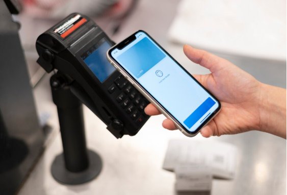 Compre com Segurança no Seu Celular com a Maquininha de Cartão