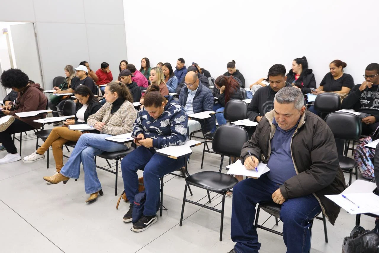 Mutirão de emprego em Jaguariúna oferece mais de 50 vagas para operador de máquinas