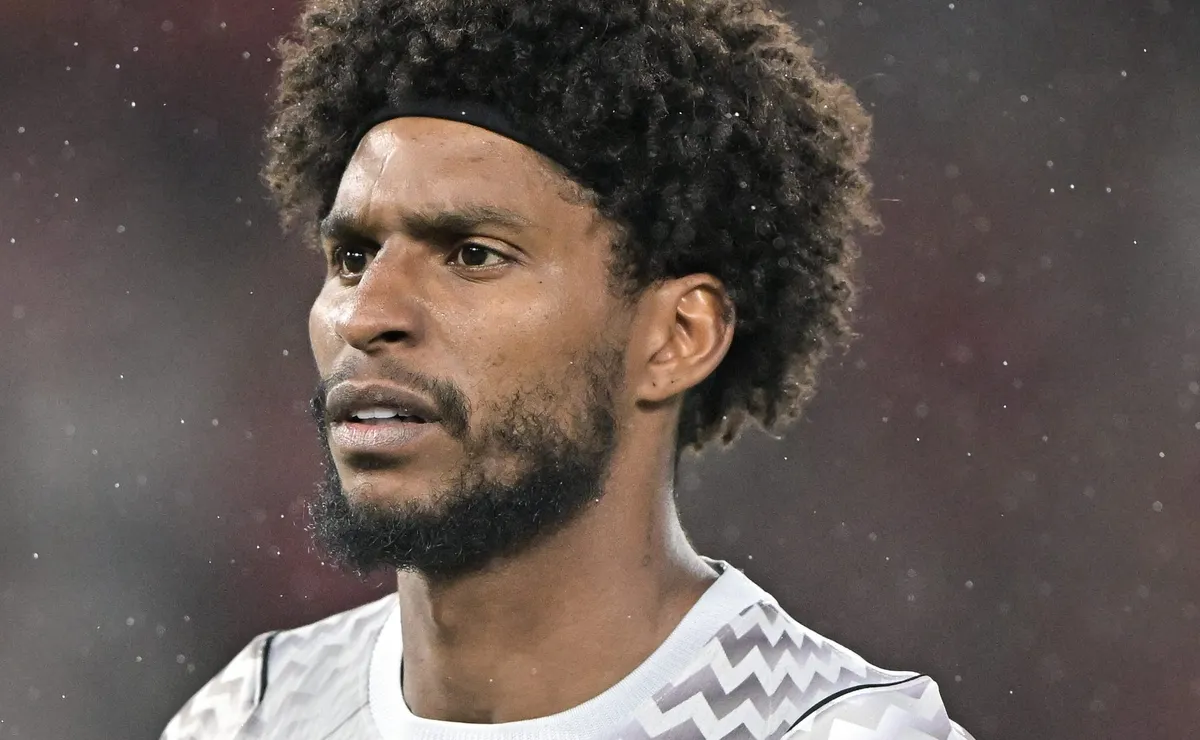 Hugo Souza destaca superioridade do Flamengo no Maracanã: “Tem que elogiar”