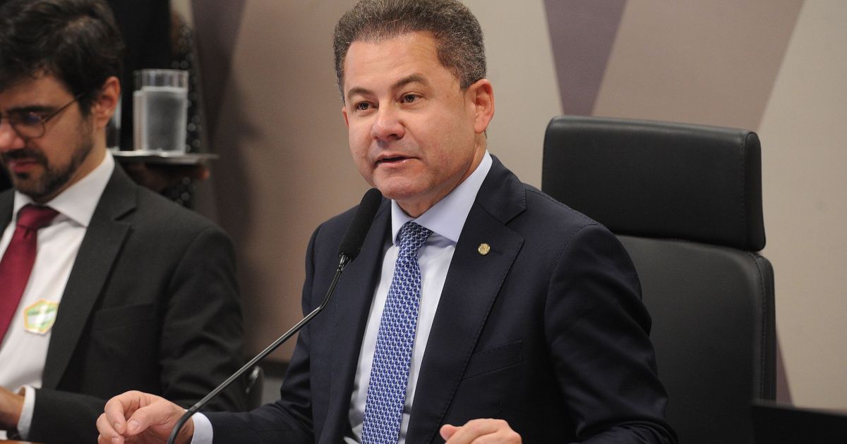 Quem é Cezinha de Madureira, alvo de operação da PF nesta segunda (14)
