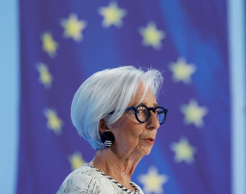 Europa enfrenta risco de ficar isolada em IA, alerta presidente do BCE