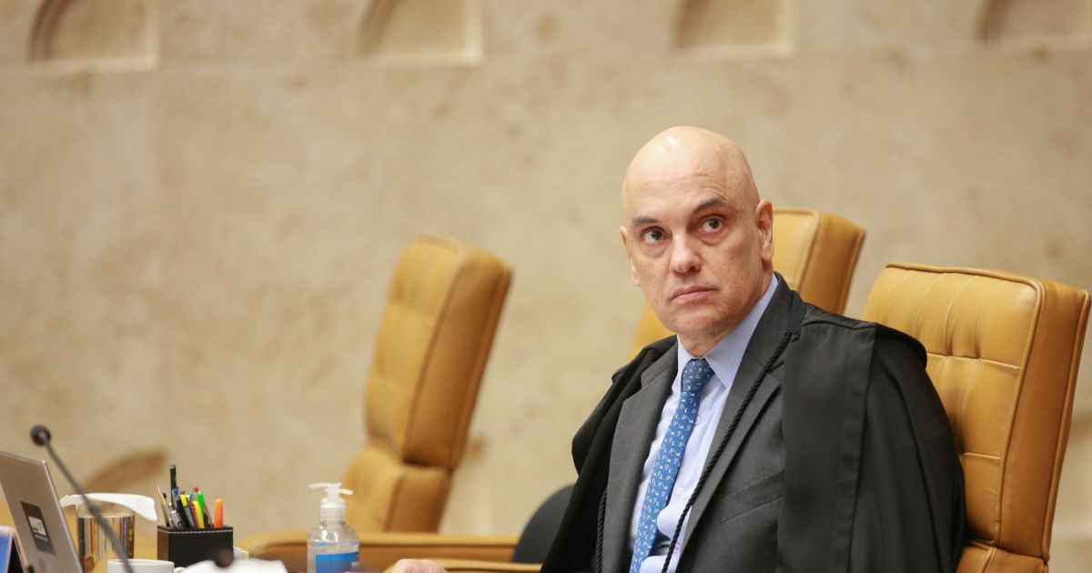 Moraes repete 26 vezes que Mendonça agiu de forma “ilegal” em defesa ao STF