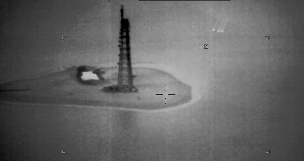 Plataforma militar dos EUA foi surpreendia com seis OVNIs a 800 km/h enquanto realizava monitoramento no Oriente Médio