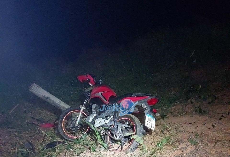 Motociclista fica ferido após tentativa de ultrapassagem na RO-464, em Theobroma