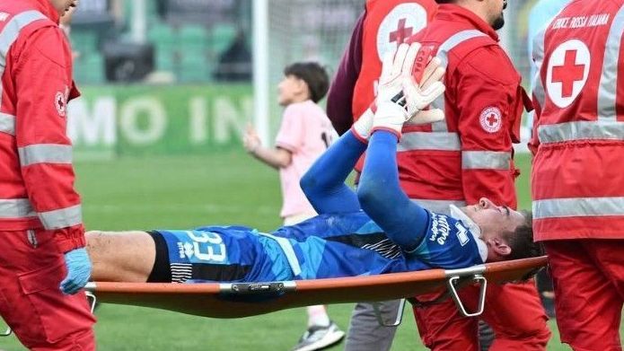 Filho de campeão do mundo pode perde a Copa 2026 após fraturar a coluna