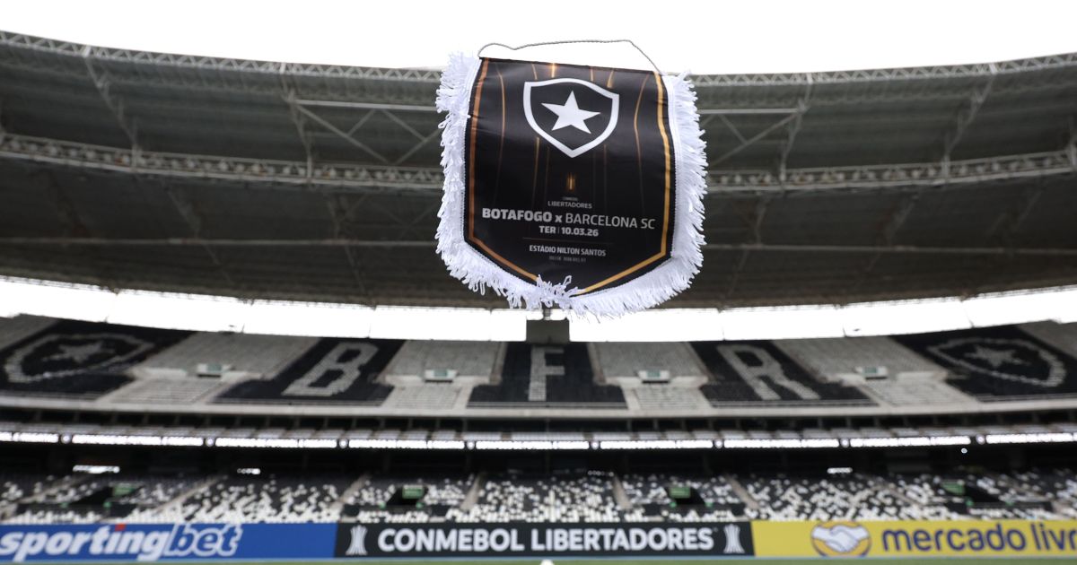 Botafogo volta a ser punido com transfer ban da Fifa