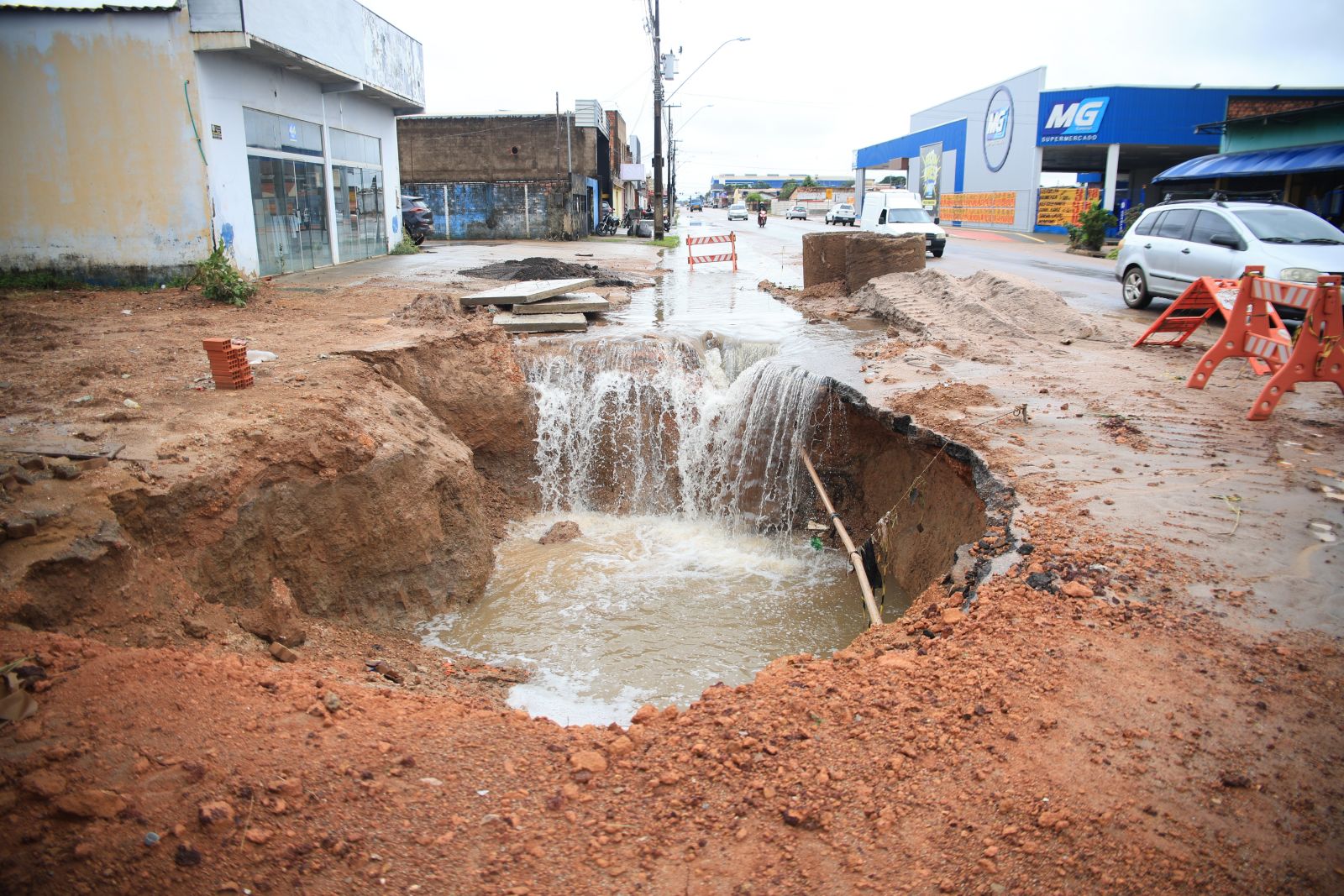 Infraestrutura garante R$ 200 milhões para drenagem
