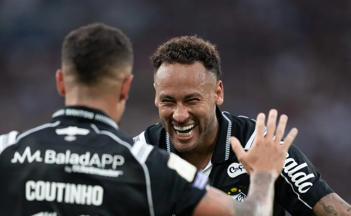 Opinião: Escalação ofensiva do Santos com Neymar e Coutinho tem novo teste contra o Bahia