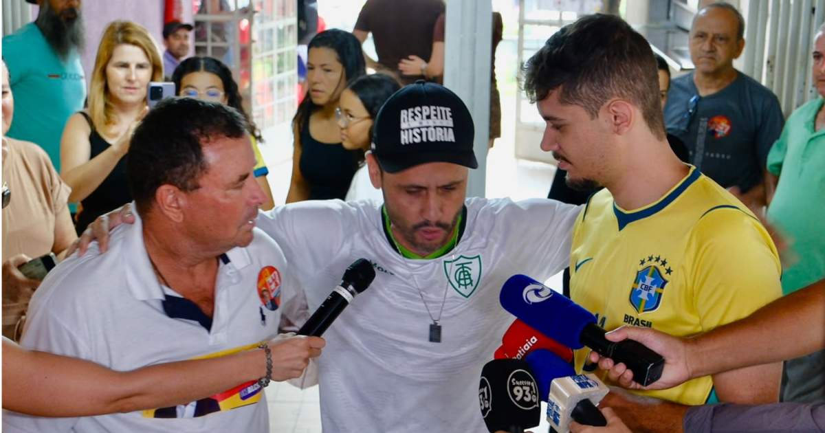 Cleitinho faz eleitores de Flávio e Lula se abraçarem e pede pacificação