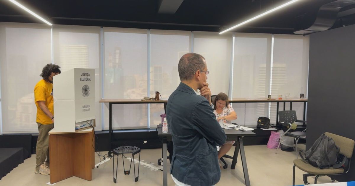 Eleições no exterior: quase um milhão de brasileiros estão aptos a votar
