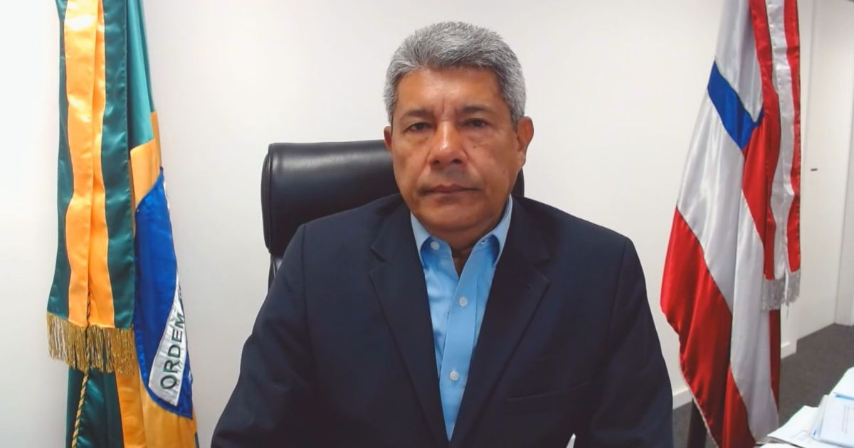 Governador da Bahia coloca PMs à disposição para dirigir ônibus