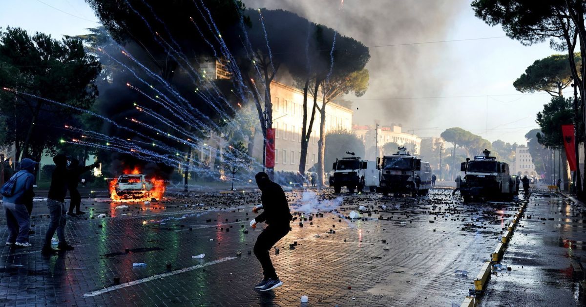 Europa enfrenta novo fim de semana de protestos em mais de cinco países