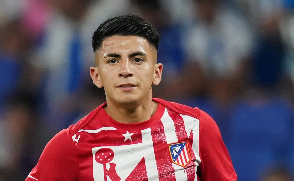 Almada é expulso em derrota do Atlético de Madrid e Palmeiras monitora situação do meia